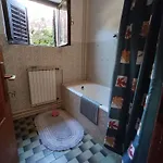 4 Bedrooms 50-70m To The Sea Until 11 People *