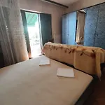 4 Bedrooms 50-70m To The Sea Until 11 People Dramalj
