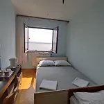 4 Bedrooms 50-70m To The Sea Until 11 People *