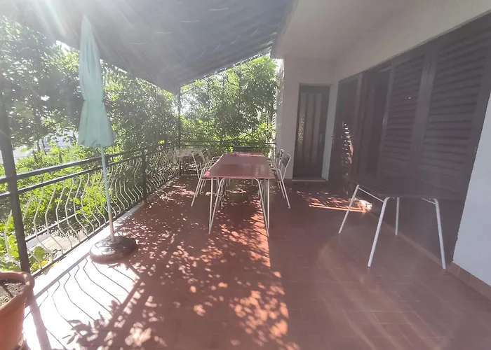 Appartamento 4 Bedrooms 50-70m To The Sea Until 11 People Dramalj