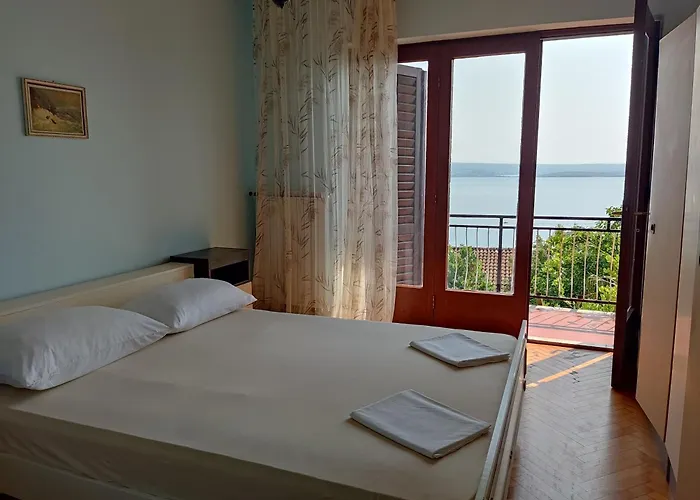 4 Bedrooms 50-70m To The Sea Until 11 People Appartamento Dramalj
