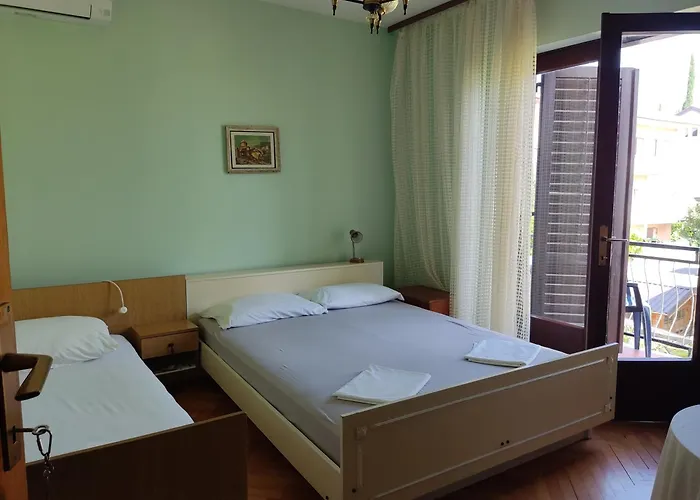 4 Bedrooms 50-70m To The Sea Until 11 People Appartamento *