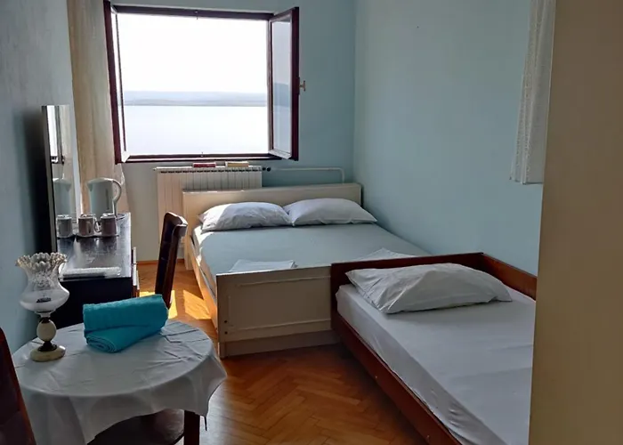 4 Bedrooms 50-70m To The Sea Until 11 People Appartamento Dramalj
