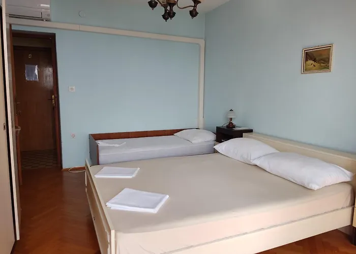 Appartamento 4 Bedrooms 50-70m To The Sea Until 11 People