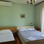 4 Bedrooms 50-70m To The Sea Until 11 People * Dramalj