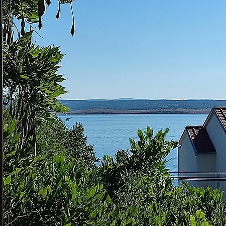 Apartment Approx 50-70M To Sea Apartment Dramalj 4 Bedrooms 4-10 People *
