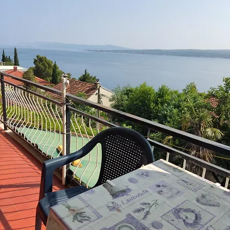 Approx 50-70M To Sea Apartment Dramalj 4 Bedrooms 4-10 People