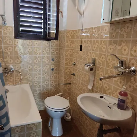 Approx 50-70M To Sea Apartment Dramalj 4 Bedrooms 4-10 People Apartment